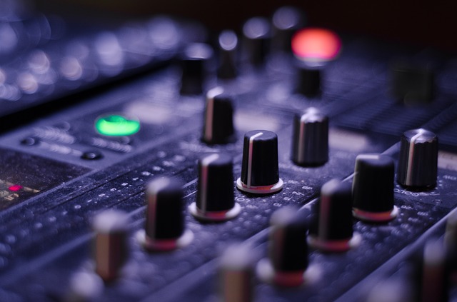 adjustment buttons for audio