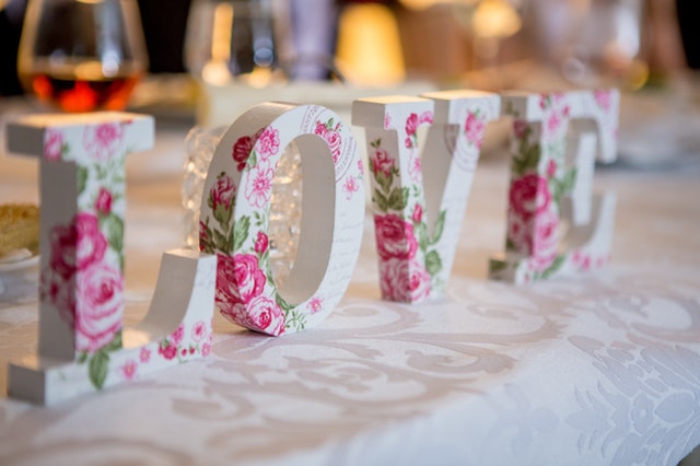 love sign at wedding