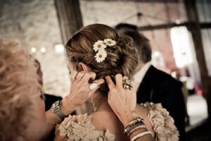 How to Work Well with the Wedding Photographer