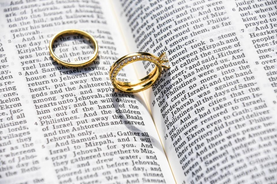 wedding rings