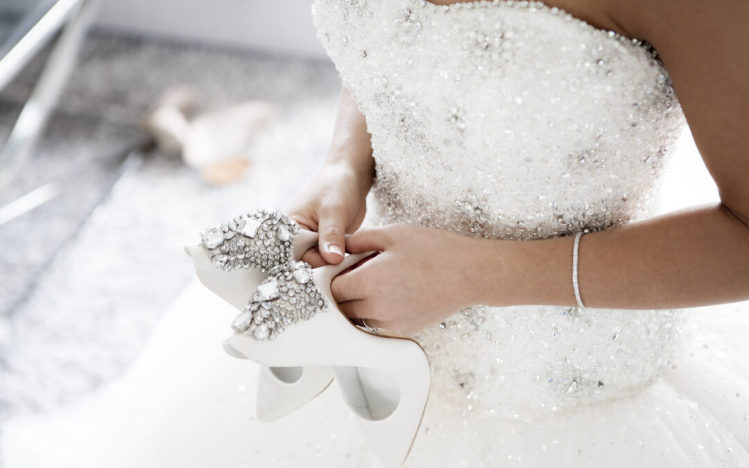 How Do You Shoot a DIY Wedding Video on Your Phone?