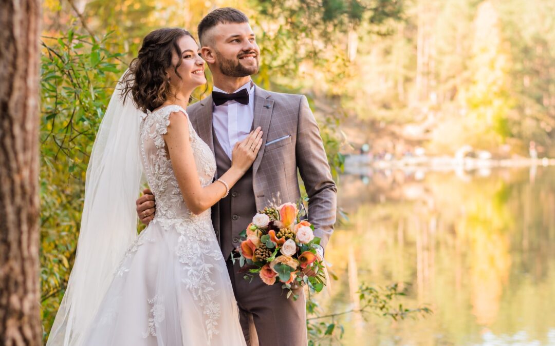 The Best and Worst Times of the Day for Wedding Photos and Videos