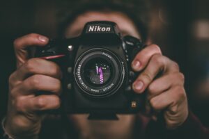 A Guide for Professional Wedding Photographers and Videographers Dealing with the Covid-19 Crisis