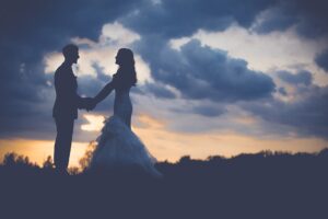 10 Myths about Professional Wedding Photography That Need to Die Right Now