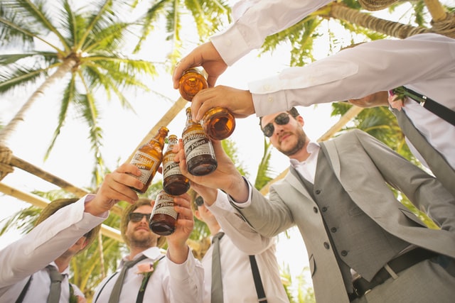 groomsman 