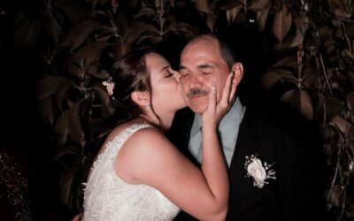 Dealing with Senior Family Members at Weddings