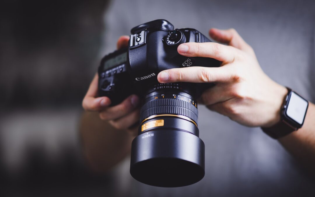 7 Books That Will Help You Grow Your Business as a Wedding Photographer or Videographer
